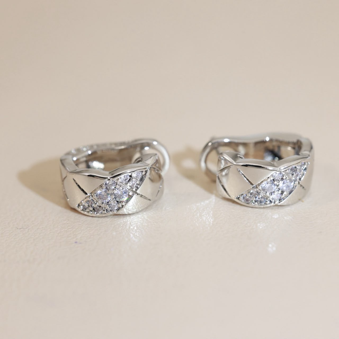 Chanel Coco Crush Earrings Silver